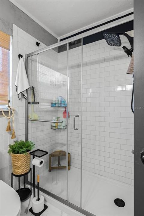 合同活跃: $365,000 (2 贝兹, 1 浴室, 1162 平方英尺)