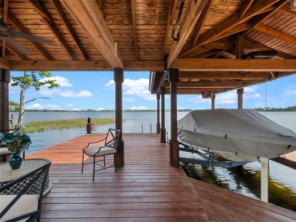 For Sale: $4,200,000 (5 beds, 4 baths, 4600 Square Feet)