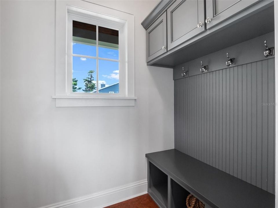 For Sale: $4,200,000 (5 beds, 4 baths, 4600 Square Feet)