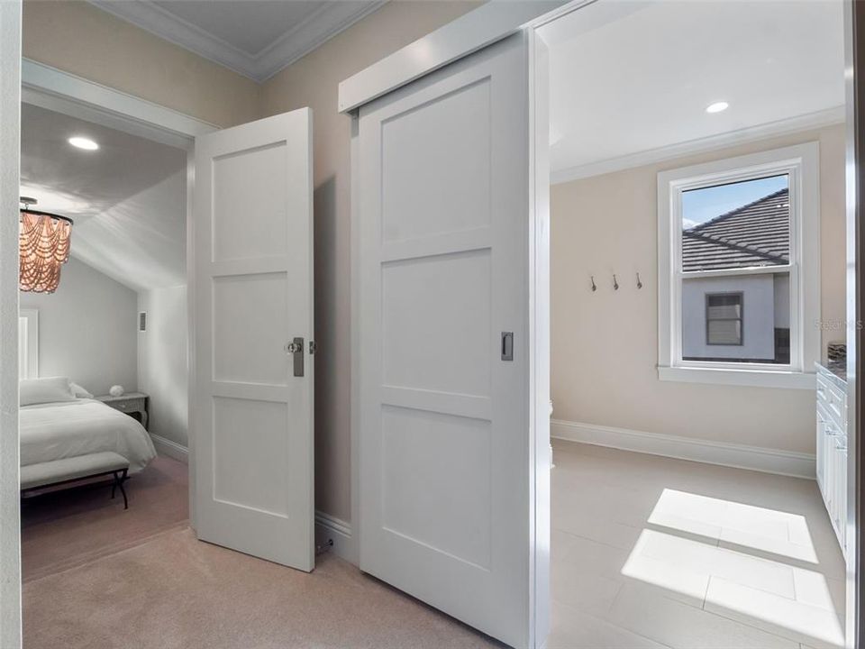 For Sale: $4,200,000 (5 beds, 4 baths, 4600 Square Feet)