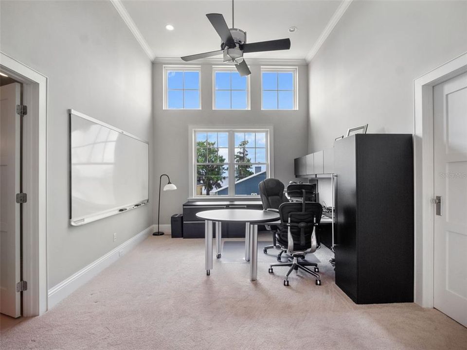 For Sale: $4,200,000 (5 beds, 4 baths, 4600 Square Feet)