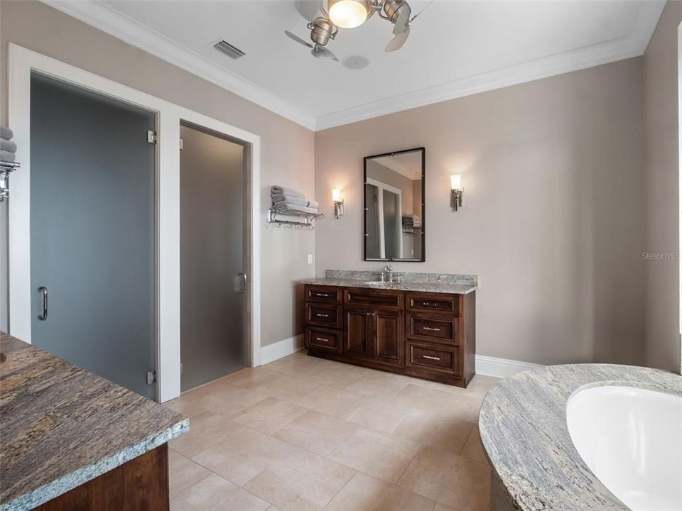 For Sale: $4,200,000 (5 beds, 4 baths, 4600 Square Feet)