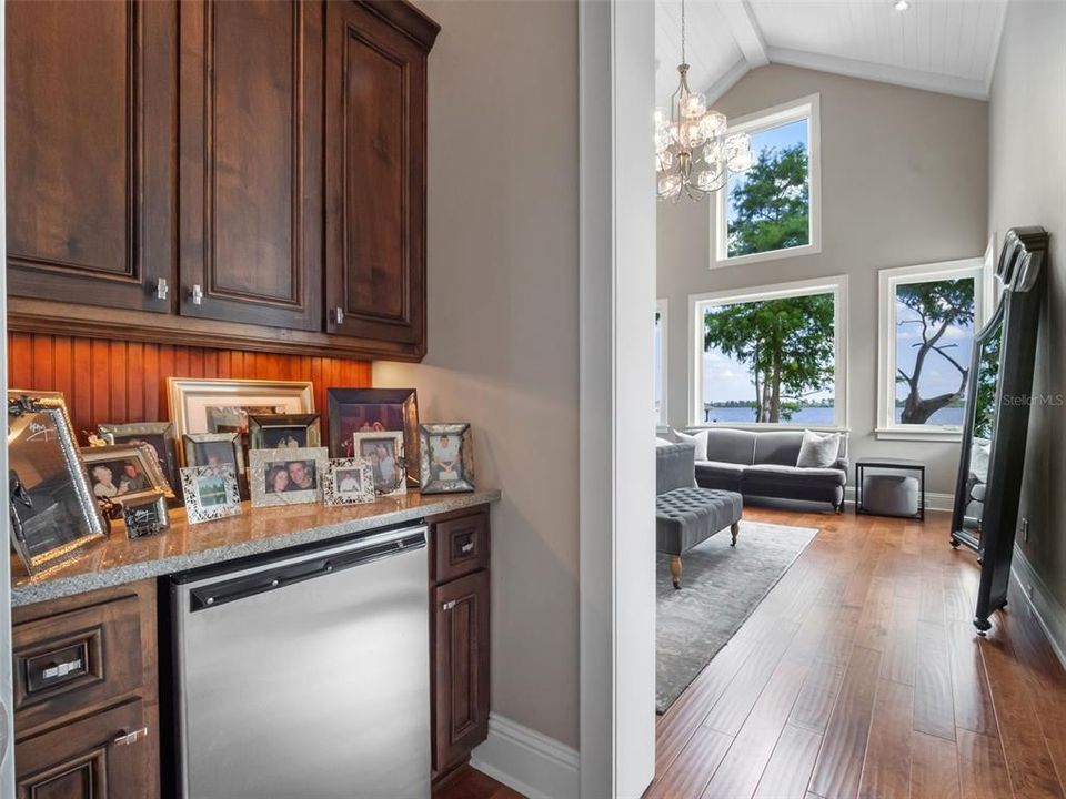 For Sale: $4,200,000 (5 beds, 4 baths, 4600 Square Feet)