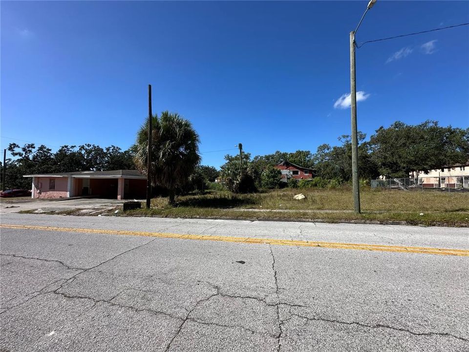 待售: $1,499,999 (7 贝兹, 2 浴室, 2161 平方英尺)