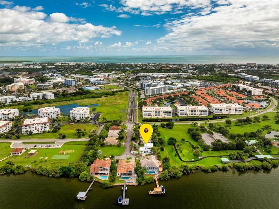 待售: $760,000 (3 贝兹, 2 浴室, 2545 平方英尺)