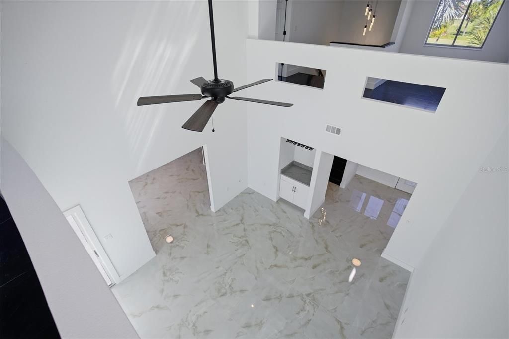 待售: $760,000 (3 贝兹, 2 浴室, 2545 平方英尺)