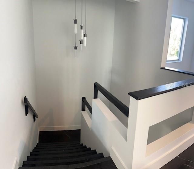 待售: $760,000 (3 贝兹, 2 浴室, 2545 平方英尺)