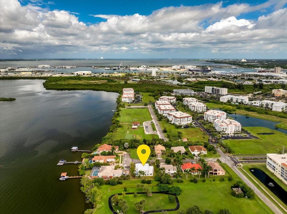 待售: $760,000 (3 贝兹, 2 浴室, 2545 平方英尺)