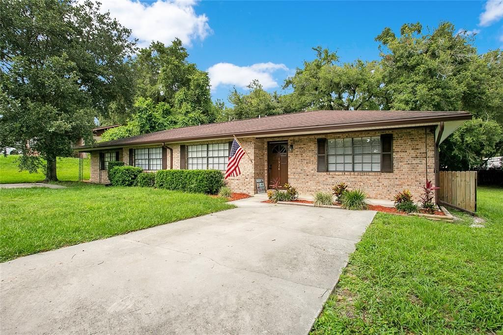 Activo con contrato: $1,650 (2 camas, 1 baños, 1060 Pies cuadrados)