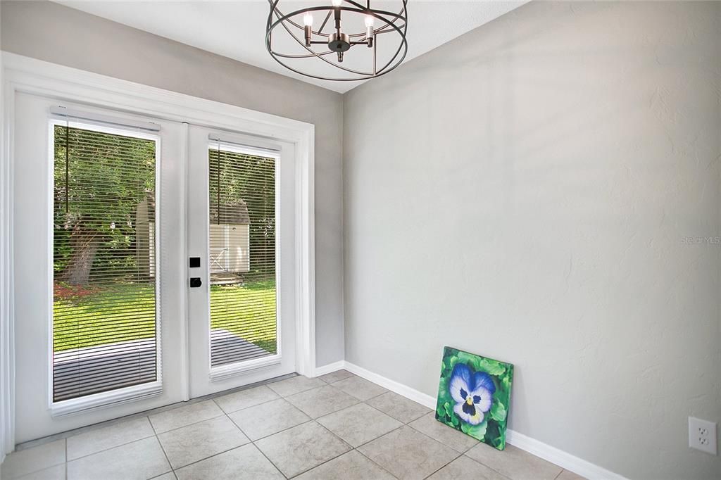 Activo con contrato: $1,650 (2 camas, 1 baños, 1060 Pies cuadrados)