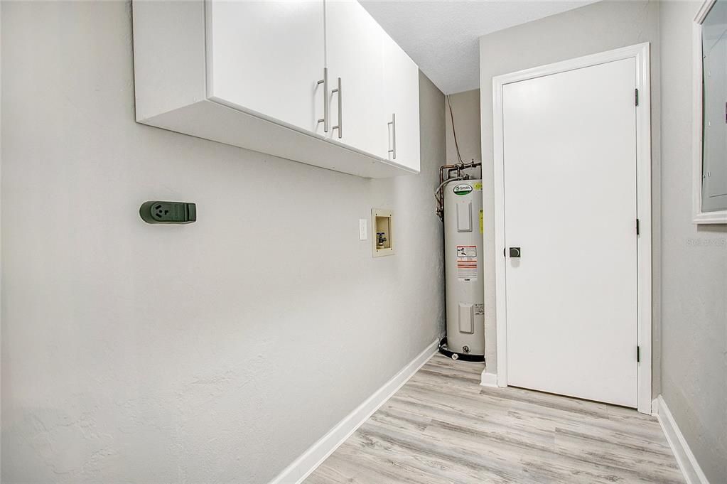 Activo con contrato: $1,650 (2 camas, 1 baños, 1060 Pies cuadrados)