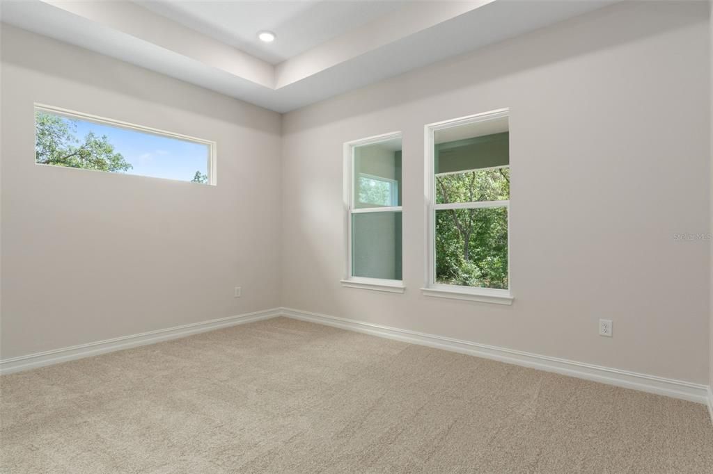 Active With Contract: $550,000 (3 beds, 3 baths, 2606 Square Feet)