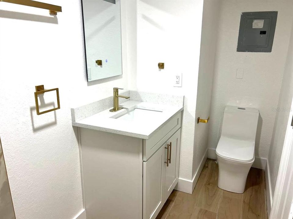 En Venta: $485,000 (4 camas, 3 baños, 1405 Pies cuadrados)