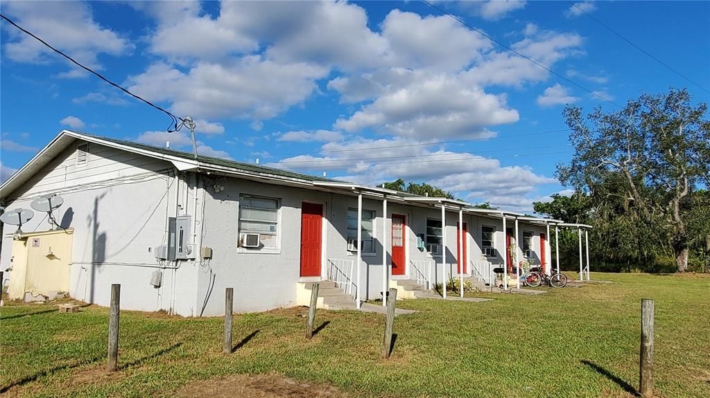 En Venta: $995,000 (2 camas, 0 baños, 3606 Pies cuadrados)