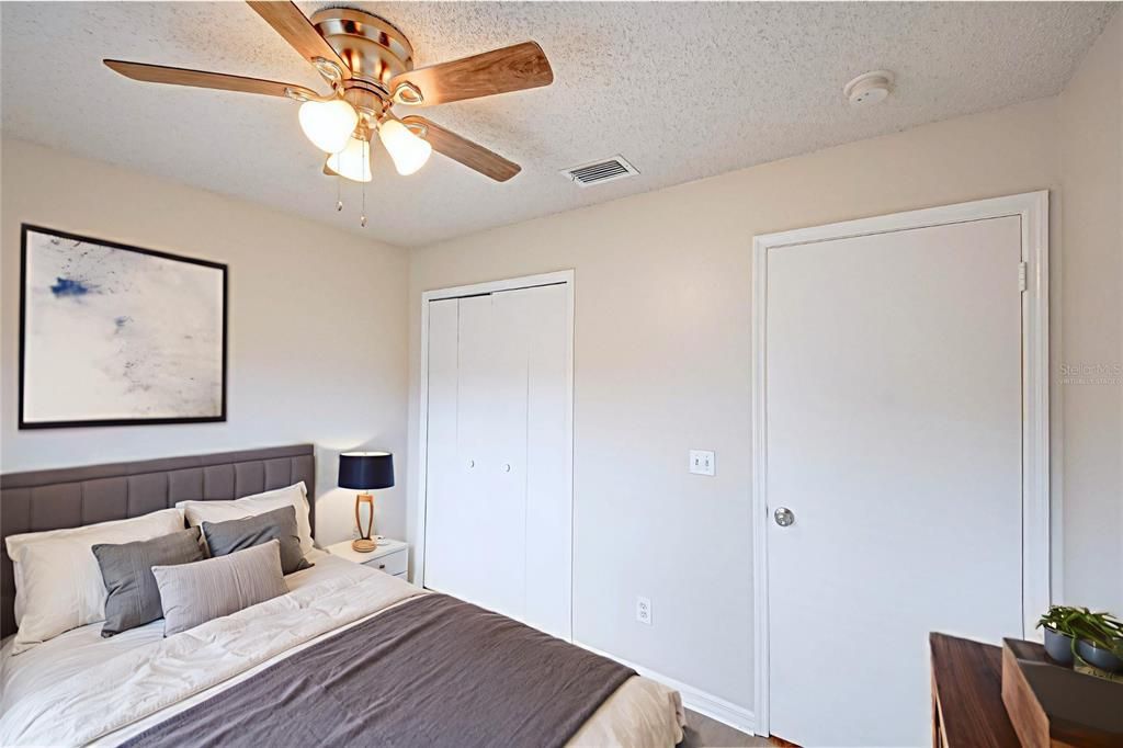 For Sale: $385,700 (3 beds, 2 baths, 1183 Square Feet)