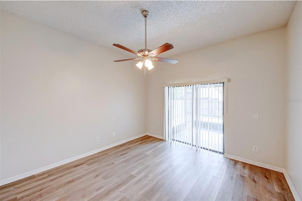 For Sale: $385,700 (3 beds, 2 baths, 1183 Square Feet)