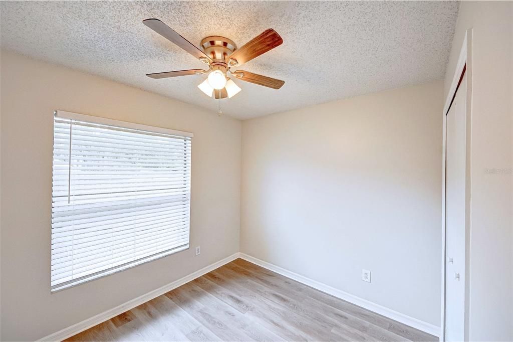 For Sale: $385,700 (3 beds, 2 baths, 1183 Square Feet)