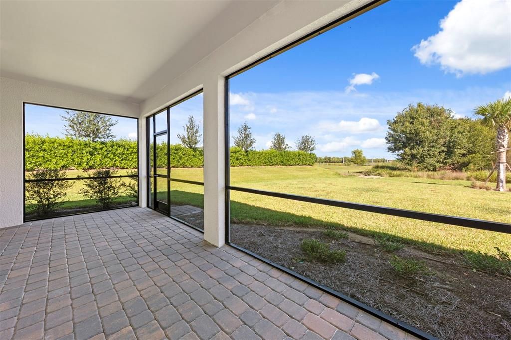 For Sale: $499,000 (3 beds, 2 baths, 2056 Square Feet)