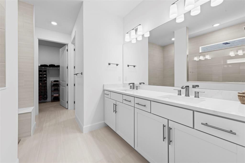 For Sale: $499,000 (3 beds, 2 baths, 2056 Square Feet)