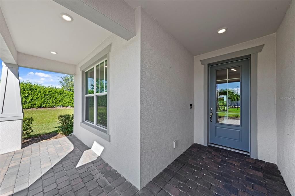 For Sale: $499,000 (3 beds, 2 baths, 2056 Square Feet)