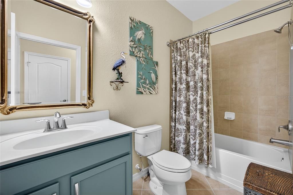 For Sale: $465,000 (4 beds, 3 baths, 2032 Square Feet)