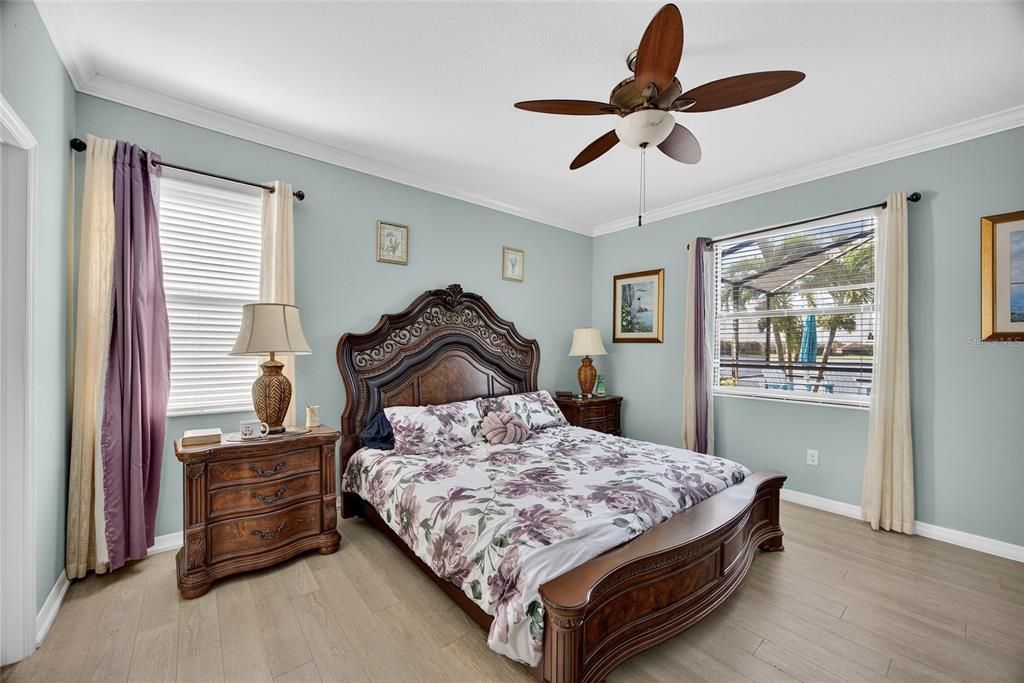 For Sale: $465,000 (4 beds, 3 baths, 2032 Square Feet)