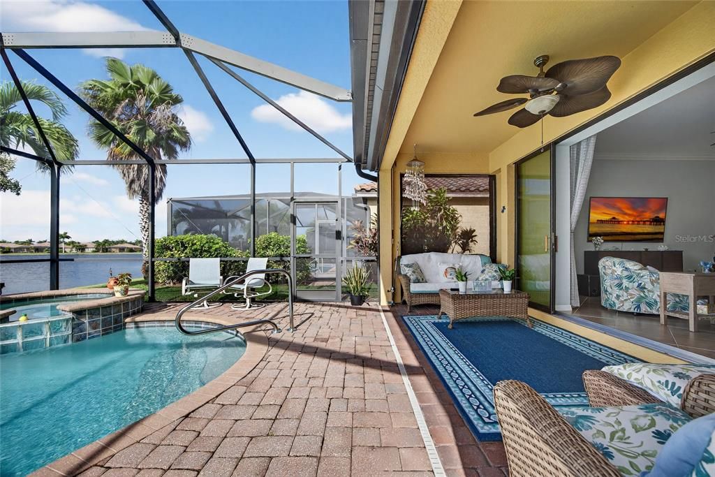 For Sale: $465,000 (4 beds, 3 baths, 2032 Square Feet)