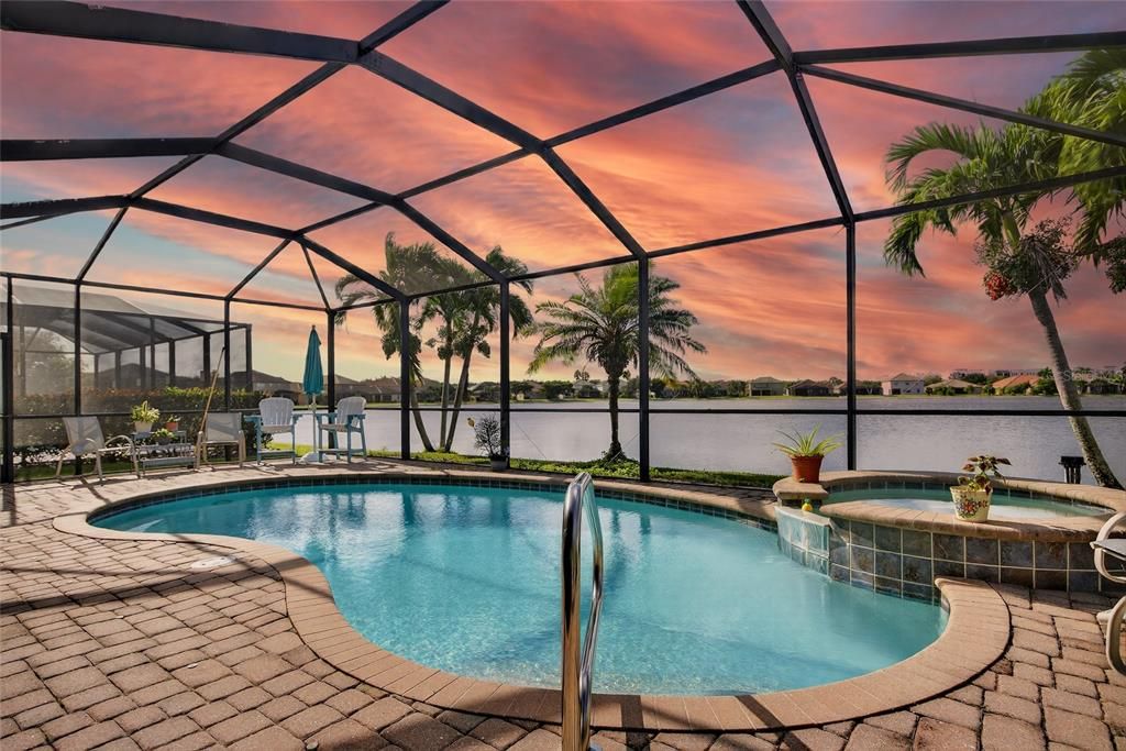 For Sale: $465,000 (4 beds, 3 baths, 2032 Square Feet)