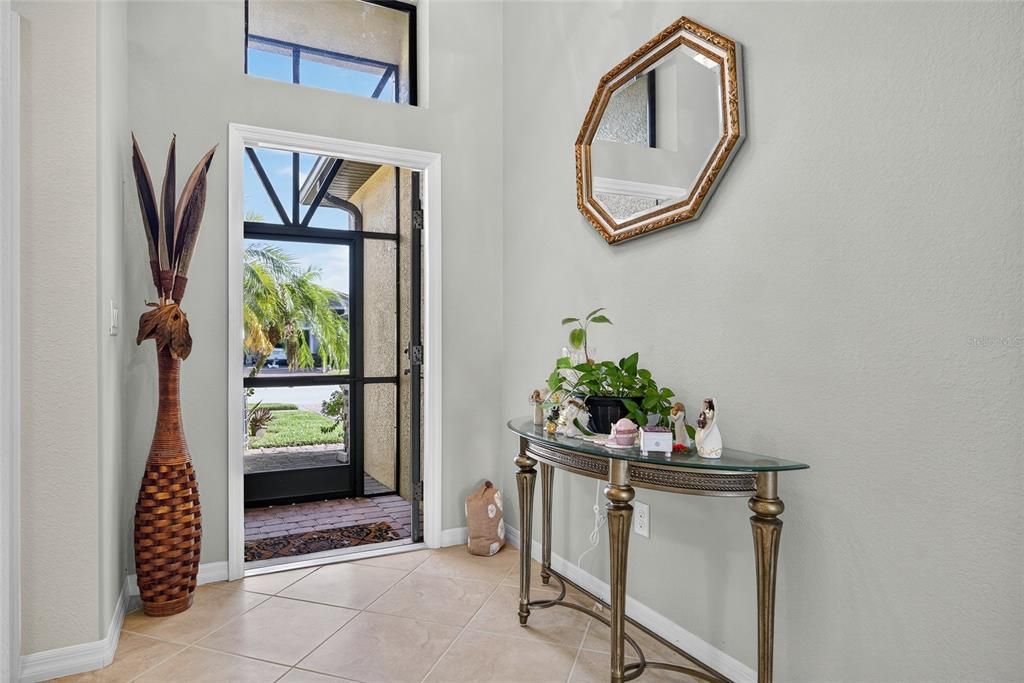 For Sale: $465,000 (4 beds, 3 baths, 2032 Square Feet)