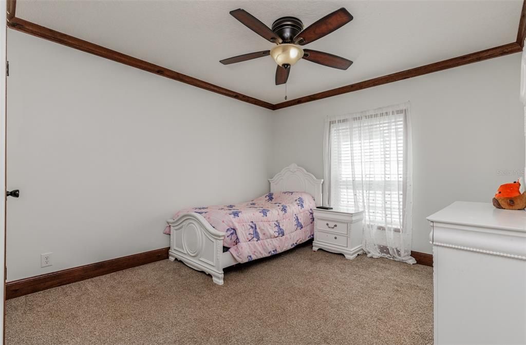 На продажу: $425,000 (4 спален, 3 ванн, 2535 Квадратных фут)