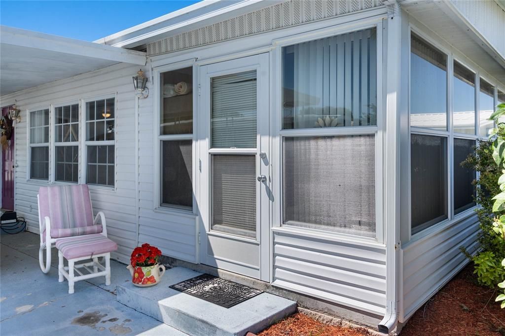 На продажу: $125,000 (2 спален, 2 ванн, 1080 Квадратных фут)