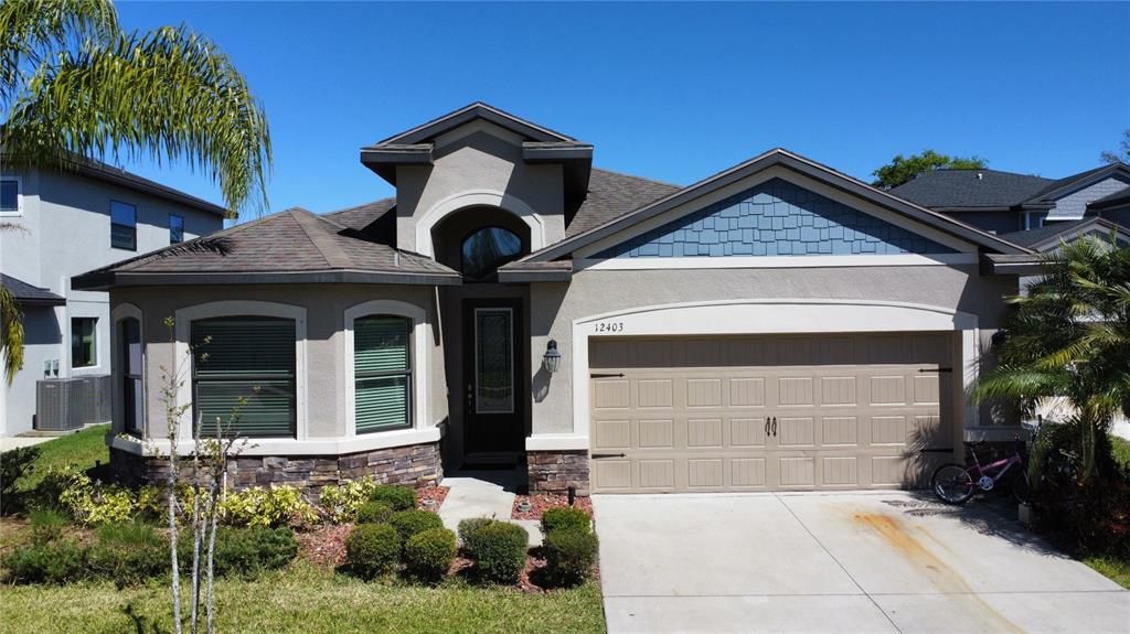 For Sale: $489,000 (4 beds, 3 baths, 2052 Square Feet)