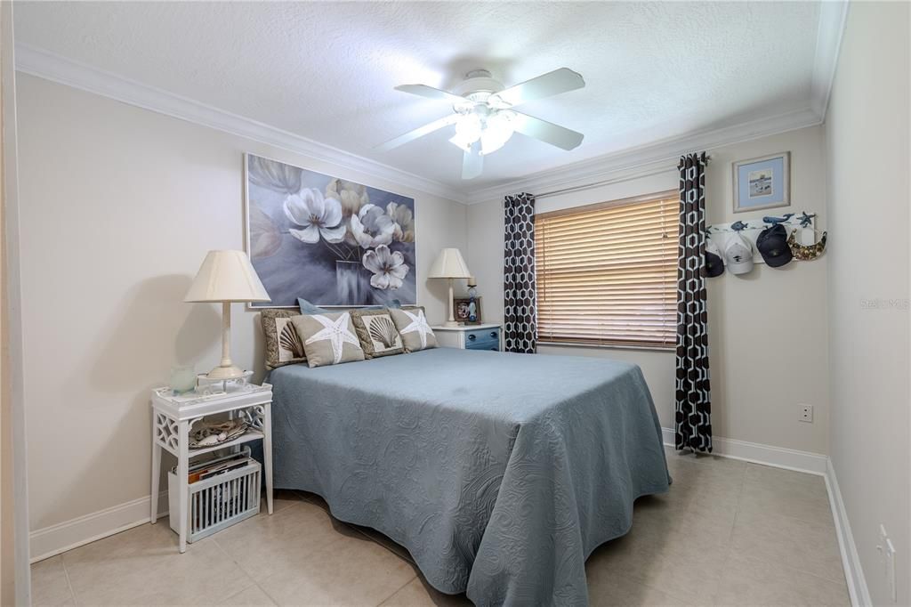 For Sale: $515,000 (3 beds, 2 baths, 1554 Square Feet)