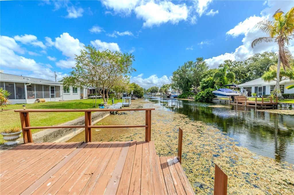 For Sale: $515,000 (3 beds, 2 baths, 1554 Square Feet)