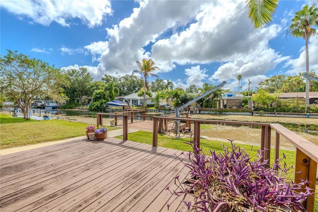 For Sale: $515,000 (3 beds, 2 baths, 1554 Square Feet)