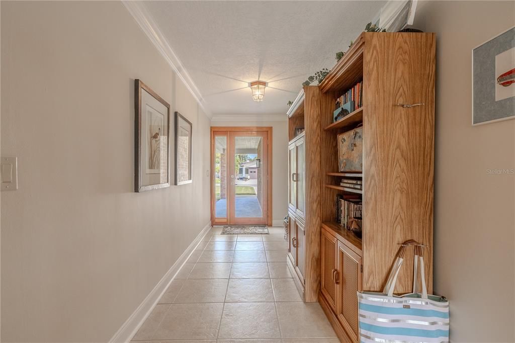 For Sale: $515,000 (3 beds, 2 baths, 1554 Square Feet)