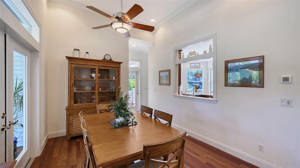 Active With Contract: $924,995 (3 beds, 2 baths, 2018 Square Feet)