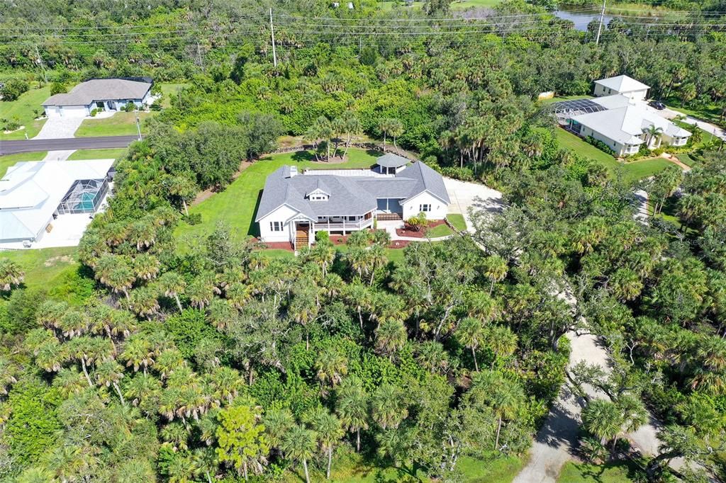 Active With Contract: $924,995 (3 beds, 2 baths, 2018 Square Feet)