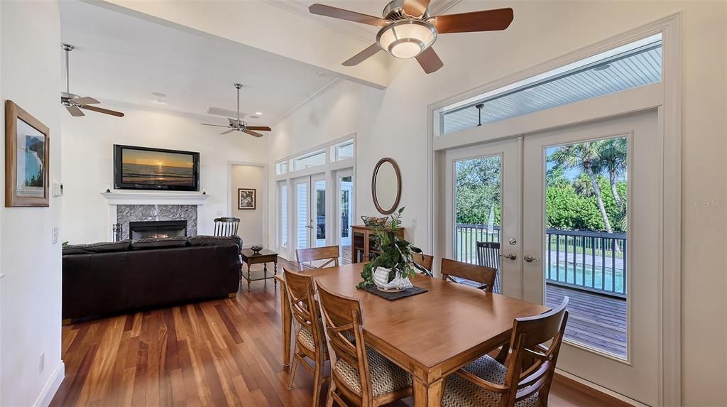 Active With Contract: $924,995 (3 beds, 2 baths, 2018 Square Feet)