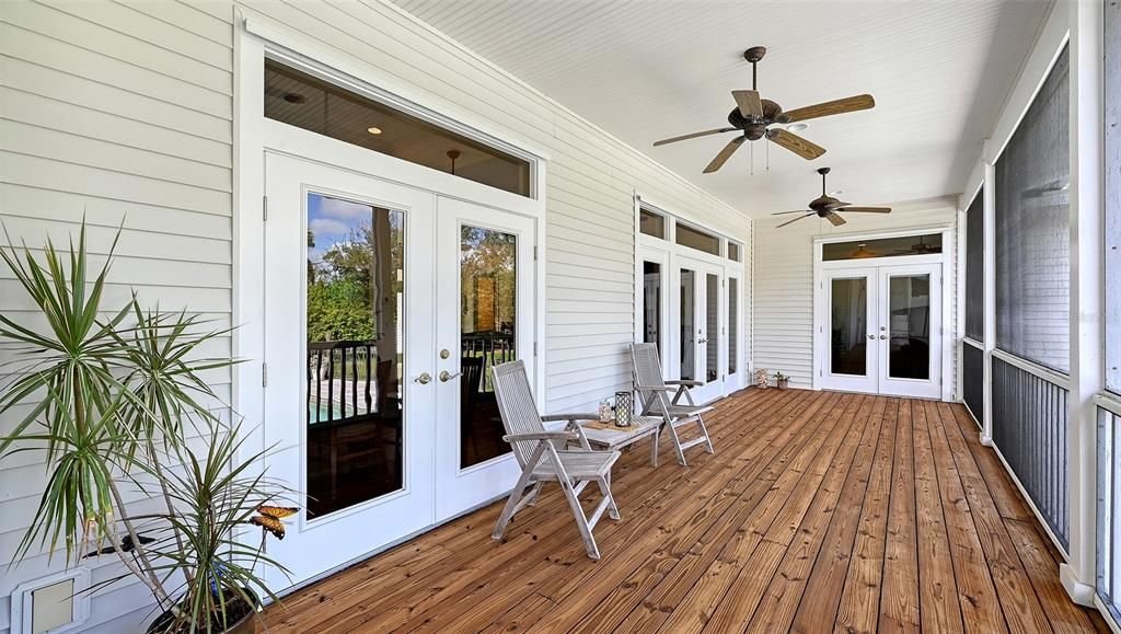 Active With Contract: $924,995 (3 beds, 2 baths, 2018 Square Feet)