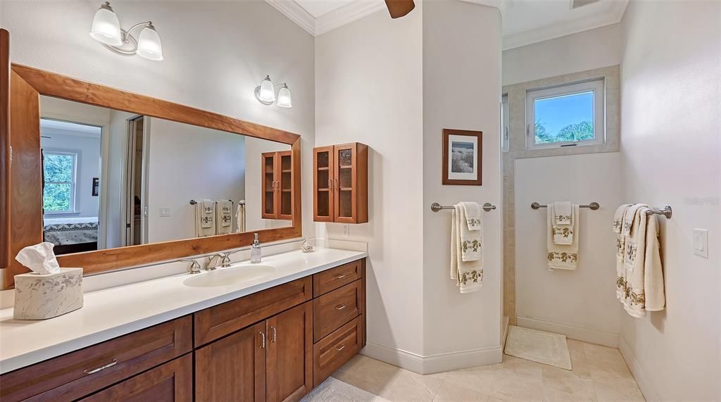 Active With Contract: $924,995 (3 beds, 2 baths, 2018 Square Feet)