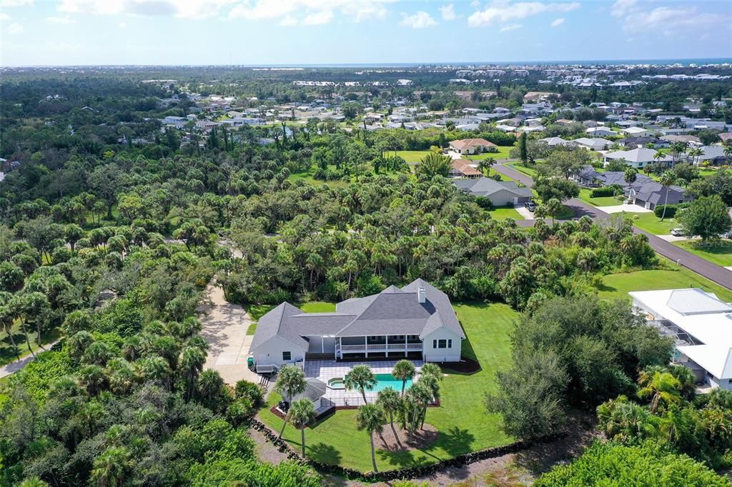 Active With Contract: $924,995 (3 beds, 2 baths, 2018 Square Feet)