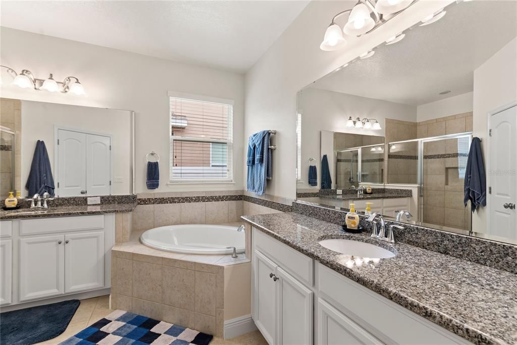 Active With Contract: $575,000 (3 beds, 2 baths, 2340 Square Feet)