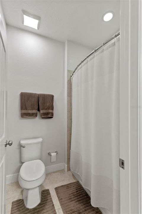 Active With Contract: $575,000 (3 beds, 2 baths, 2340 Square Feet)