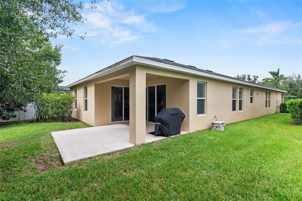 Active With Contract: $575,000 (3 beds, 2 baths, 2340 Square Feet)