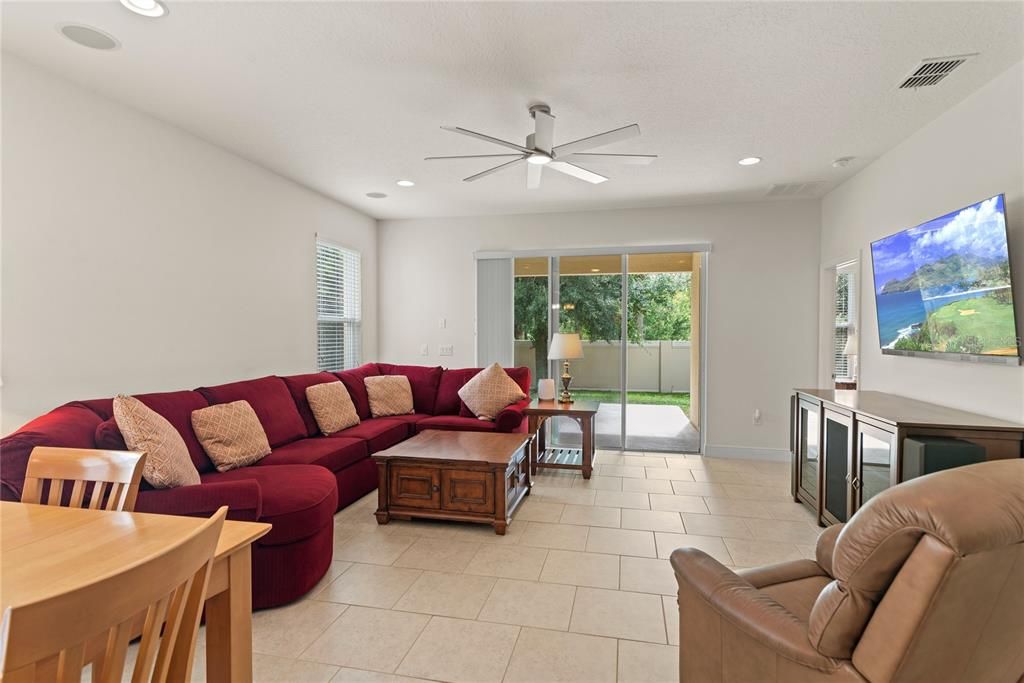 Active With Contract: $575,000 (3 beds, 2 baths, 2340 Square Feet)