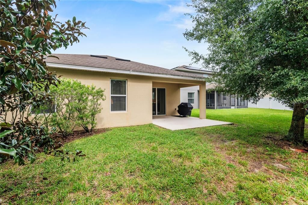 Active With Contract: $575,000 (3 beds, 2 baths, 2340 Square Feet)