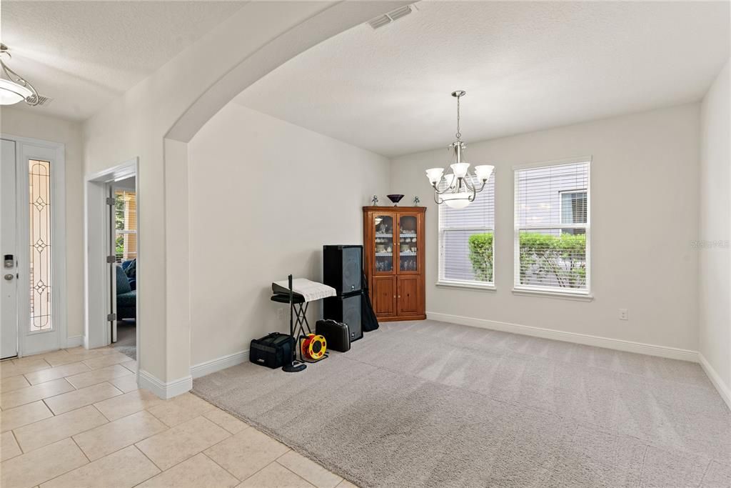 Active With Contract: $575,000 (3 beds, 2 baths, 2340 Square Feet)