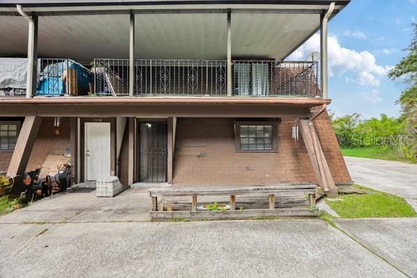 合同活跃: $499,900 (6 贝兹, 0 浴室, 3600 平方英尺)