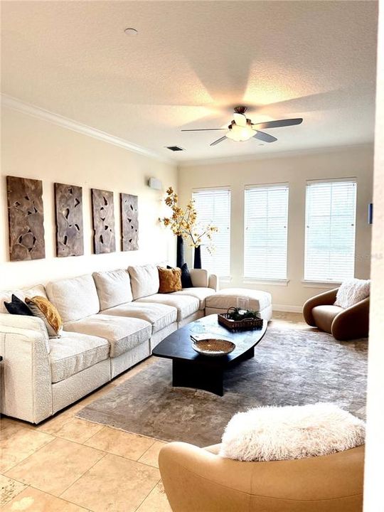 Active With Contract: $1,129,000 (3 beds, 3 baths, 2615 Square Feet)